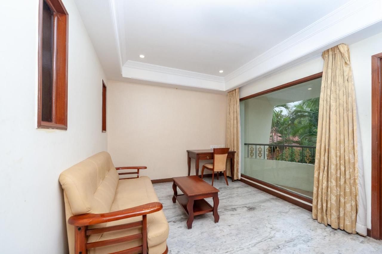 Capital O 6229 Ilara Hotels And Resorts Siruseri Exterior photo