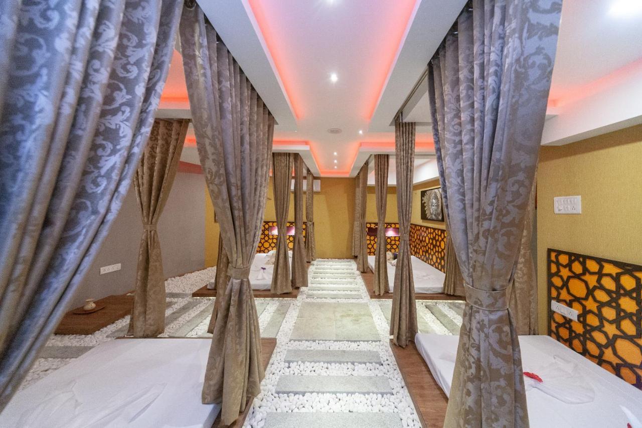 Capital O 6229 Ilara Hotels And Resorts Siruseri Exterior photo