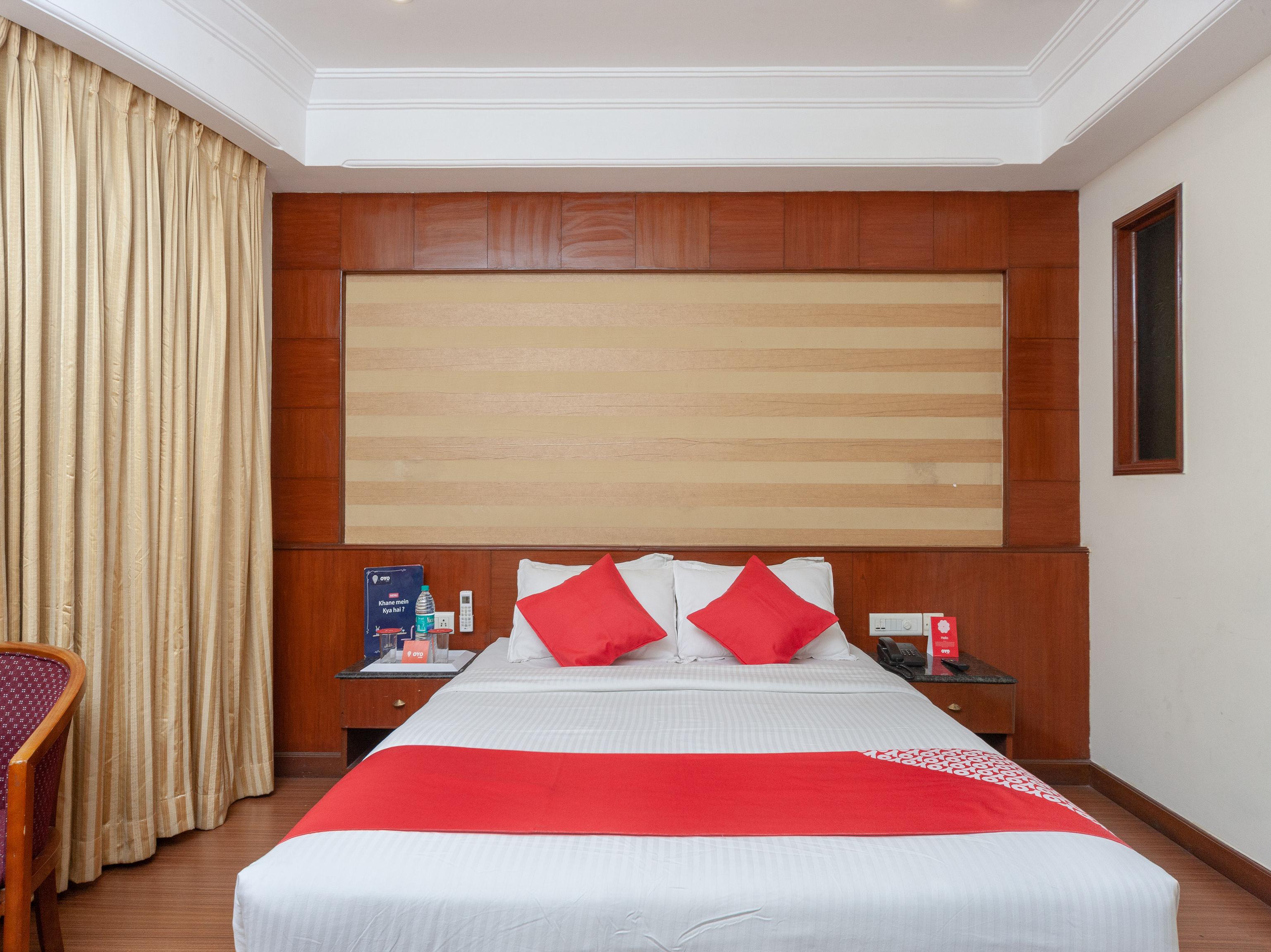 Capital O 6229 Ilara Hotels And Resorts Siruseri Exterior photo