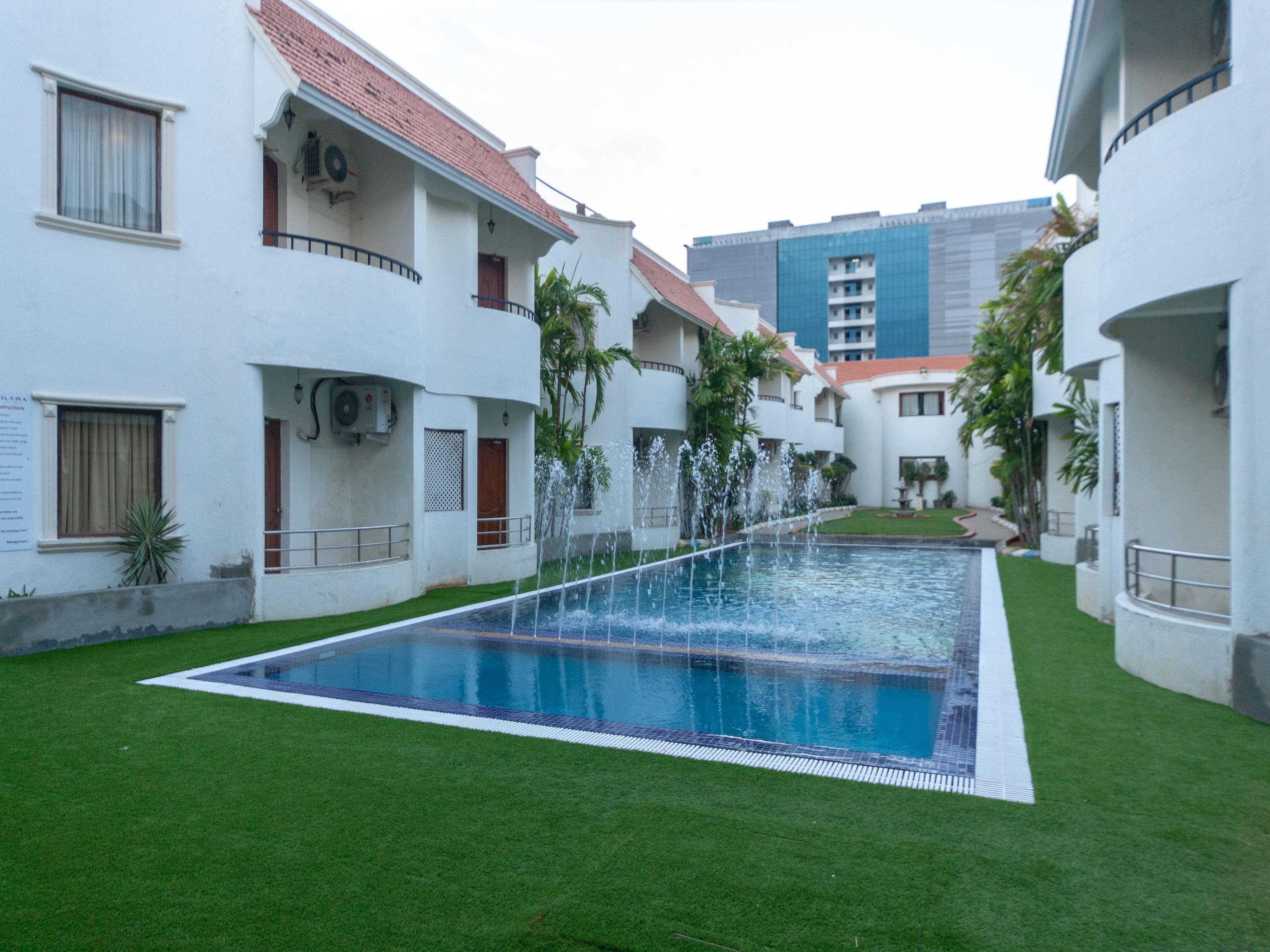 Capital O 6229 Ilara Hotels And Resorts Siruseri Exterior photo