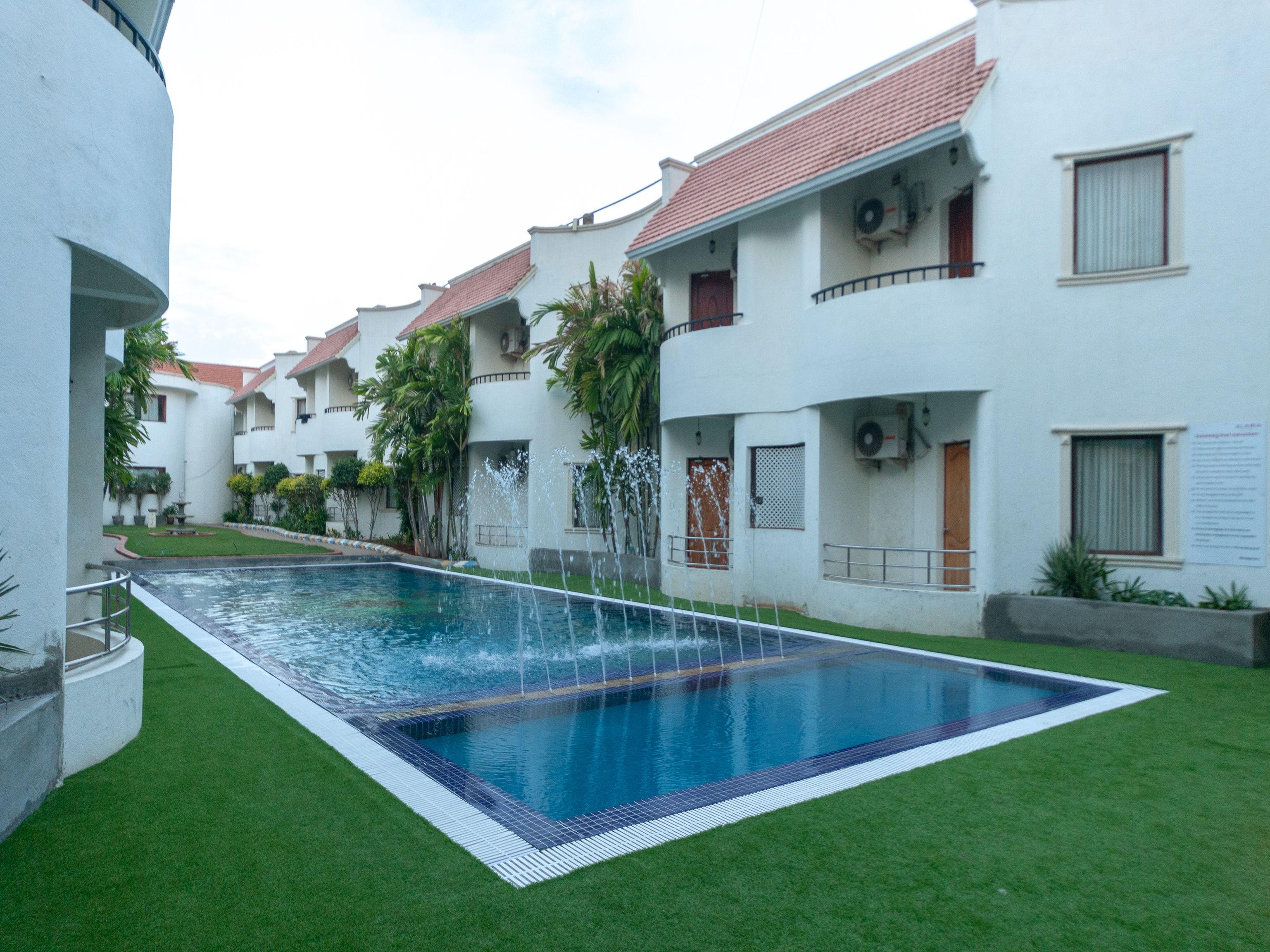 Capital O 6229 Ilara Hotels And Resorts Siruseri Exterior photo
